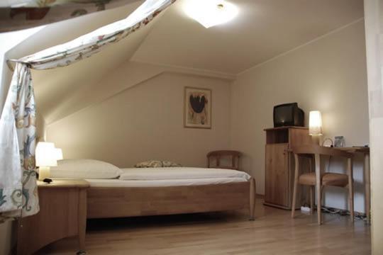 Gasthaus Ochsenwirt Landshut Room photo